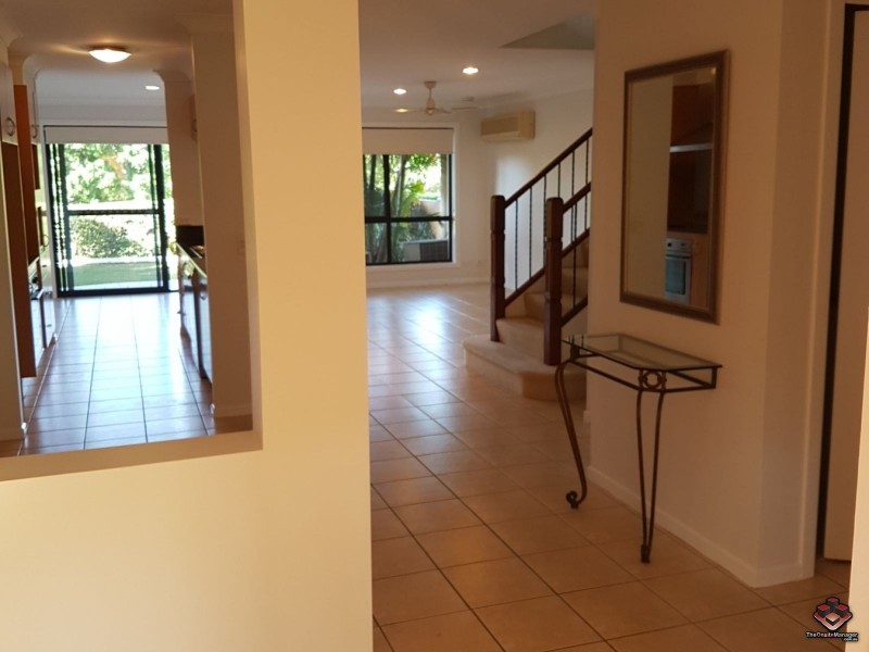 85 Palm Meadows Drive, Carrara QLD 4211