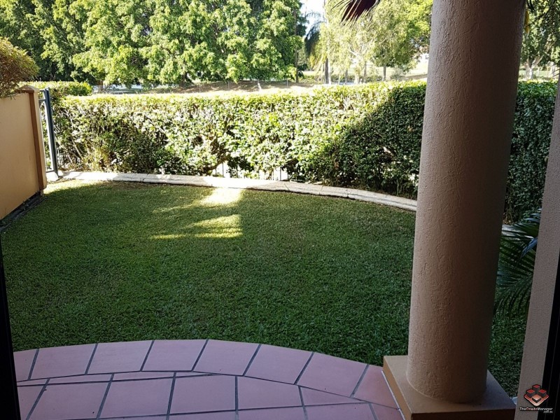 85 Palm Meadows Drive, Carrara QLD 4211