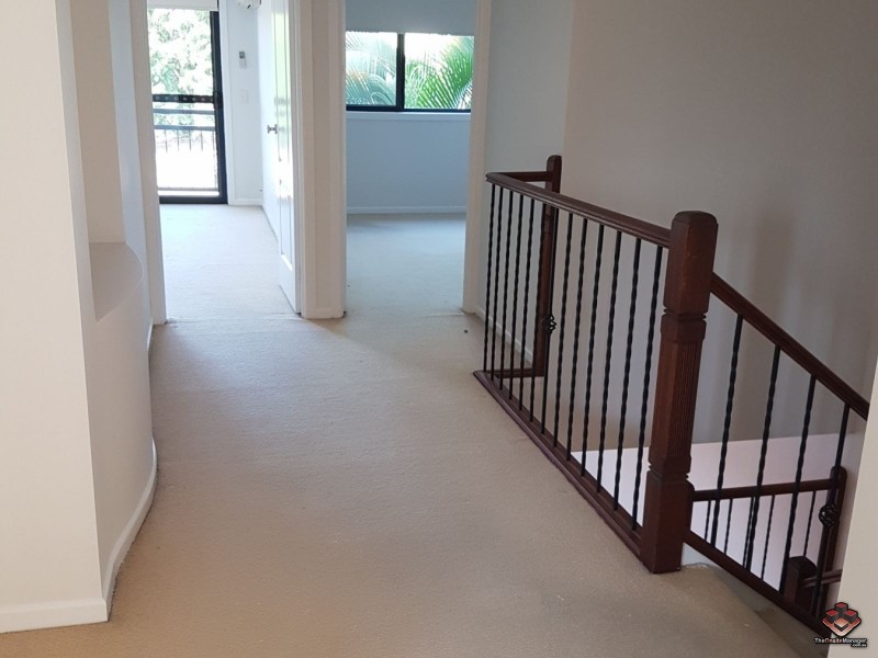 85 Palm Meadows Drive, Carrara QLD 4211