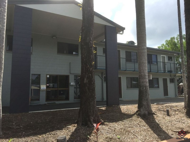 40-42 Moody Street, Manoora QLD 4870
