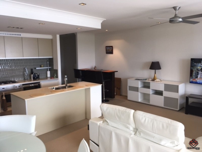 3030 The Boulevard, Carrara QLD 4211
