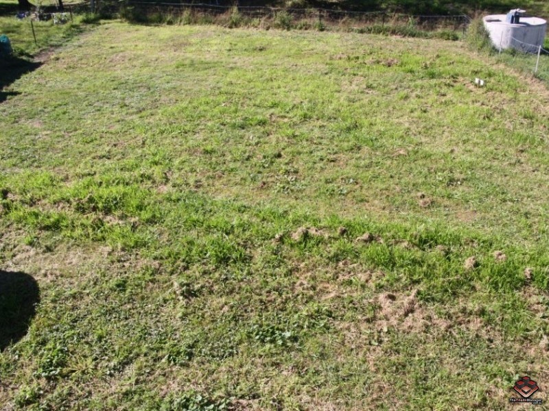 8 George Street, Marburg QLD 4346