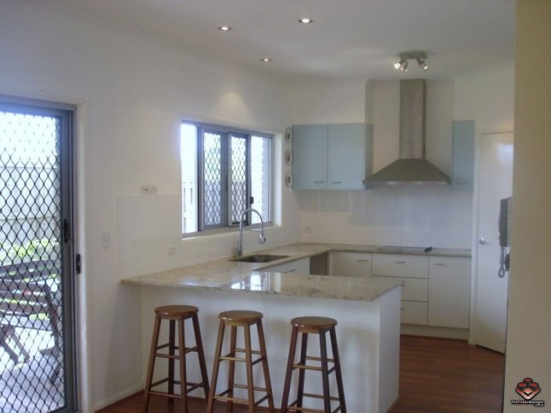 Varsity Lakes QLD 4227