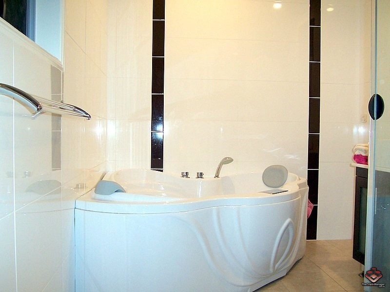 Varsity Lakes QLD 4227