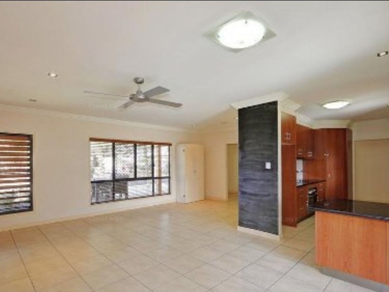 25 Ward Street, Maryborough QLD 4650