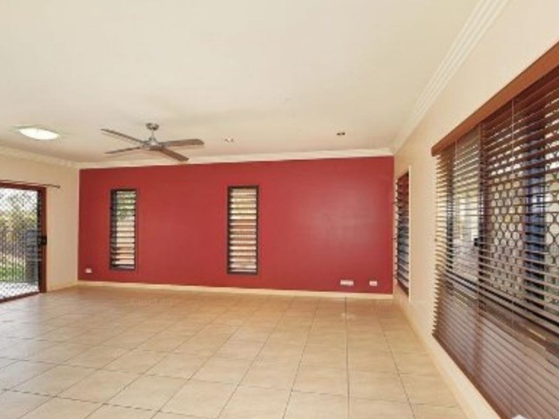 25 Ward Street, Maryborough QLD 4650