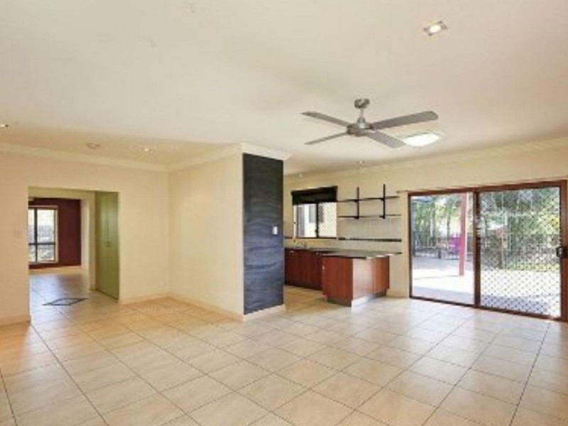 25 Ward Street, Maryborough QLD 4650