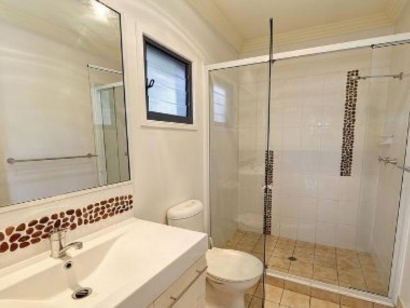 25 Ward Street, Maryborough QLD 4650