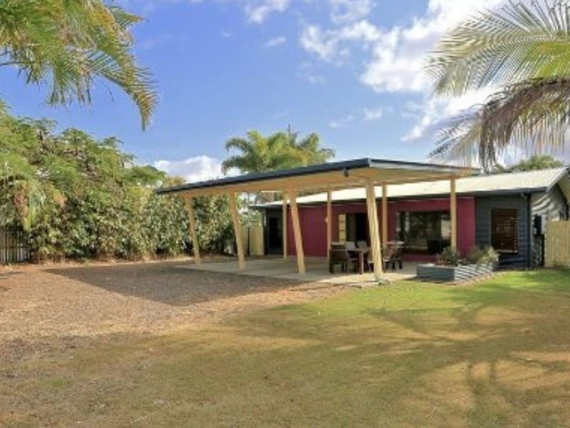 25 Ward Street, Maryborough QLD 4650