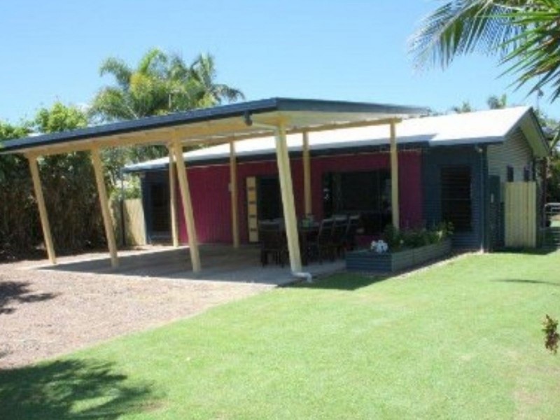 25 Ward Street, Maryborough QLD 4650