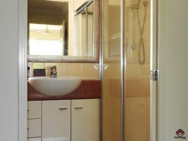 433 Brisbane Road, Coombabah QLD 4216