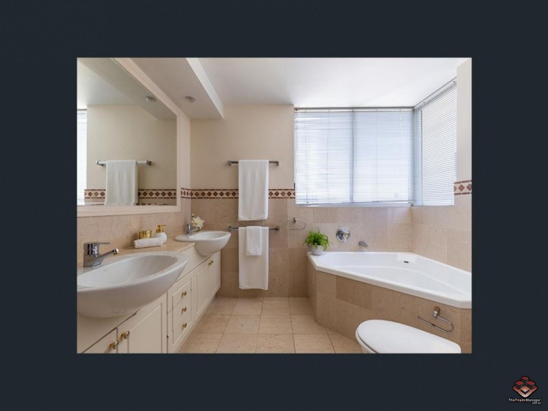 32 Macrossan Street, Brisbane City QLD 4000