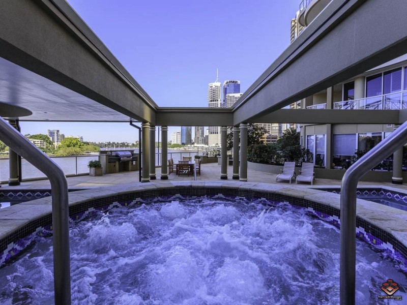 32 Macrossan Street, Brisbane City QLD 4000