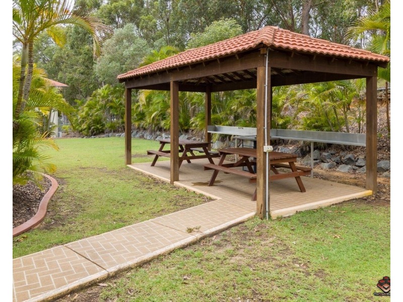 ID:3873338/ 3 Arundel Drive, Arundel QLD 4214