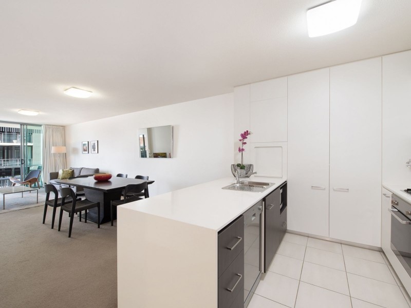53 Wyandra Street, Teneriffe QLD 4005