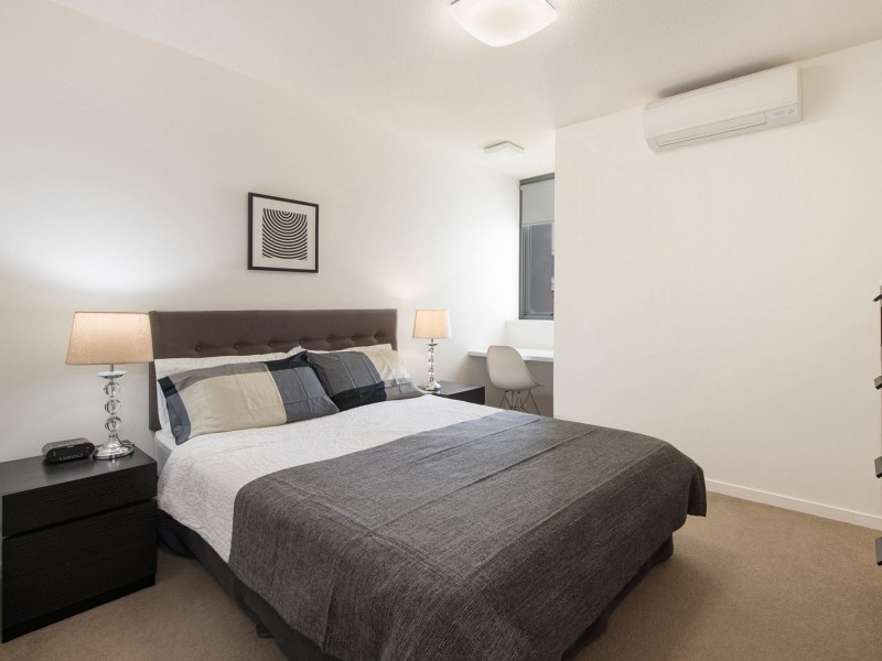 53 Wyandra Street, Teneriffe QLD 4005