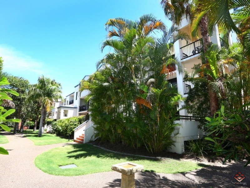 38 Labrador Street, Labrador QLD 4215