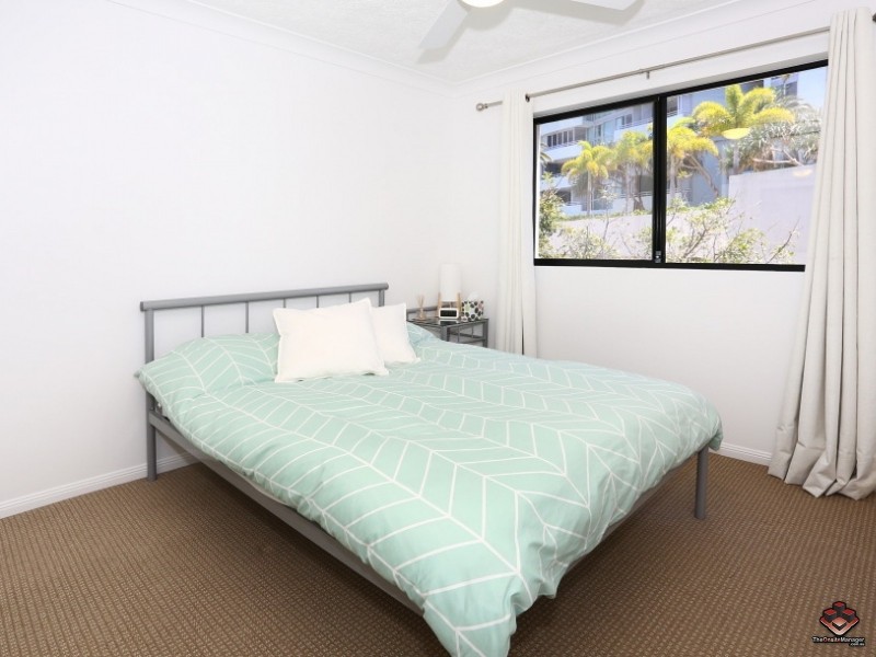 38 Labrador Street, Labrador QLD 4215