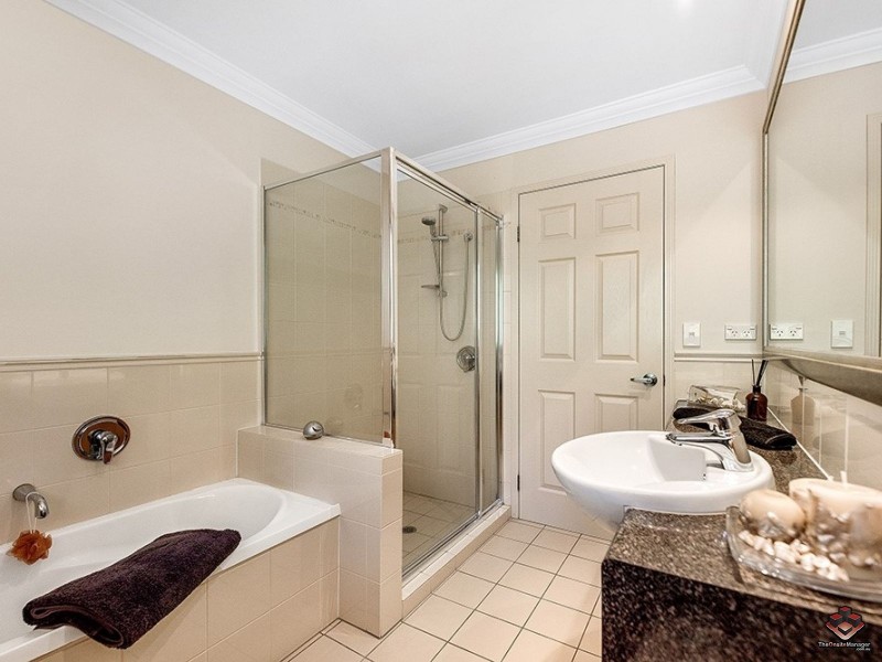 433 Brisbane Road, Coombabah QLD 4216