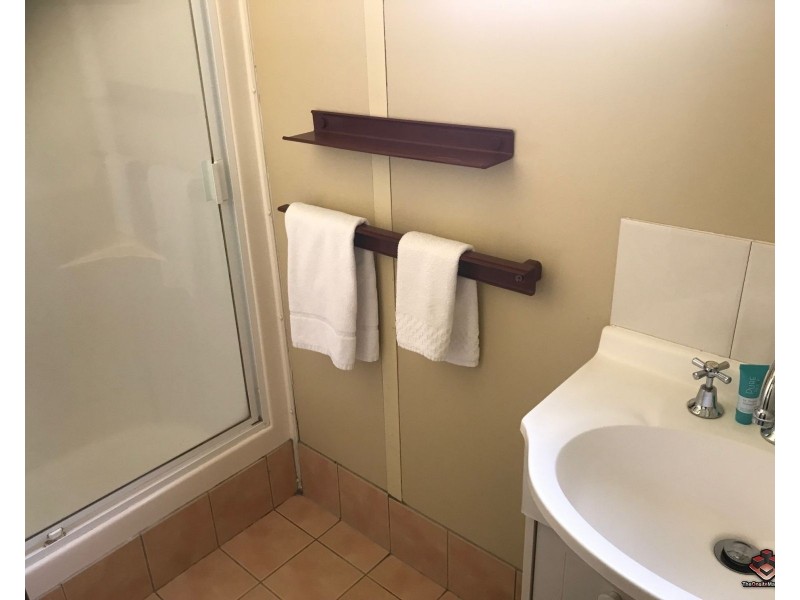 10 Holmead Road, Eight Mile Plains QLD 4113