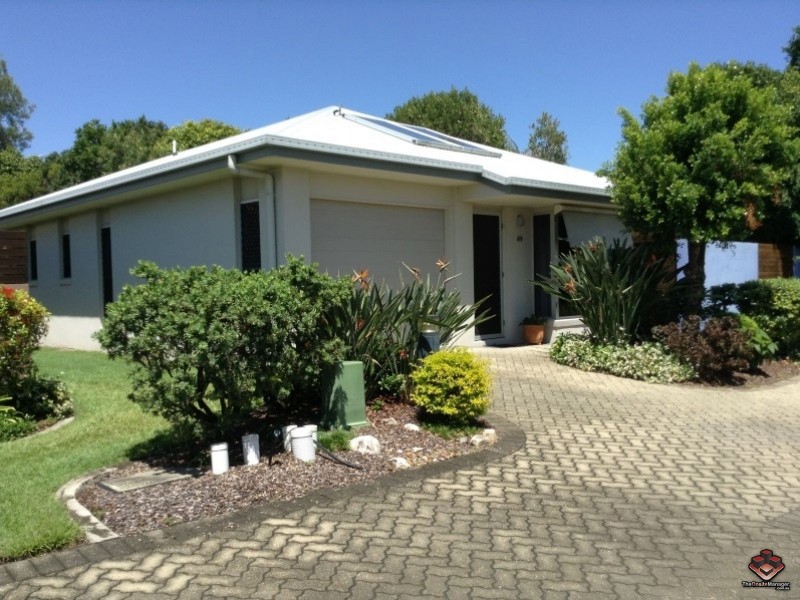 2 Grand Parade, Parrearra QLD 4575