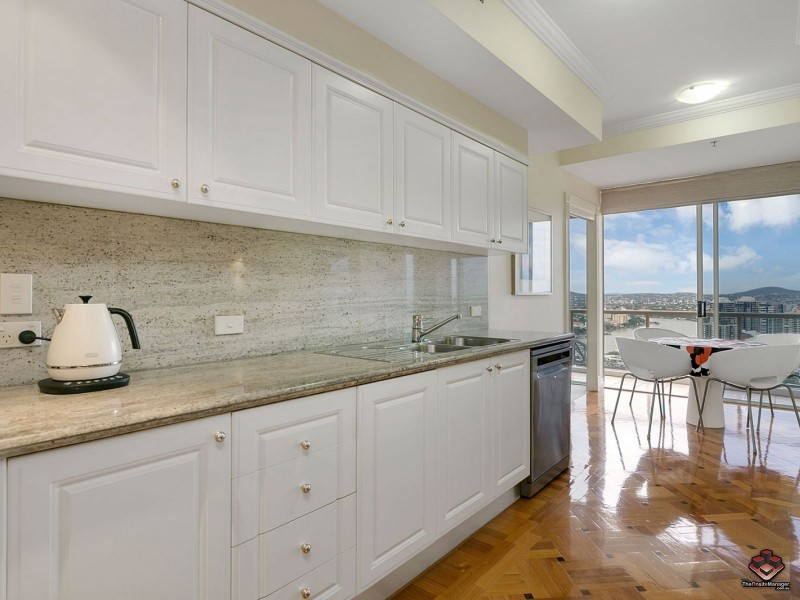 32 Macrossan Street, Brisbane City QLD 4000