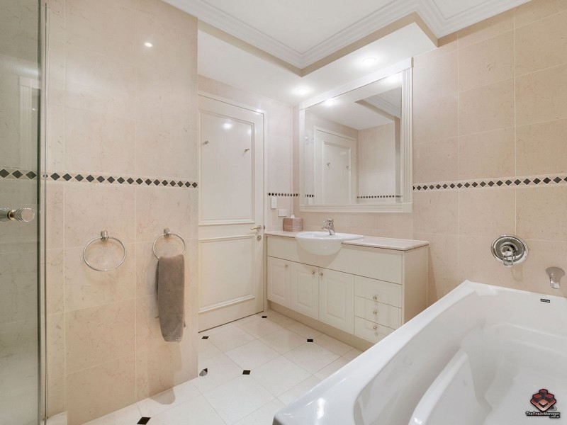 32 Macrossan Street, Brisbane City QLD 4000