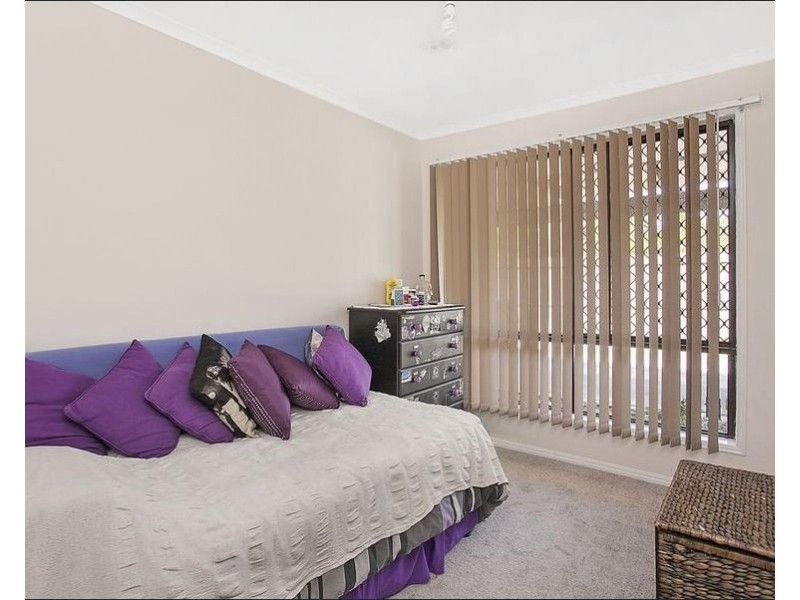 7 Alexander Drive, Highland Park QLD 4211