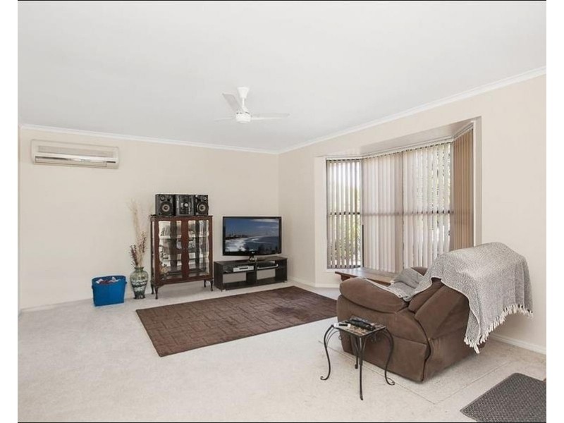 7 Alexander Drive, Highland Park QLD 4211