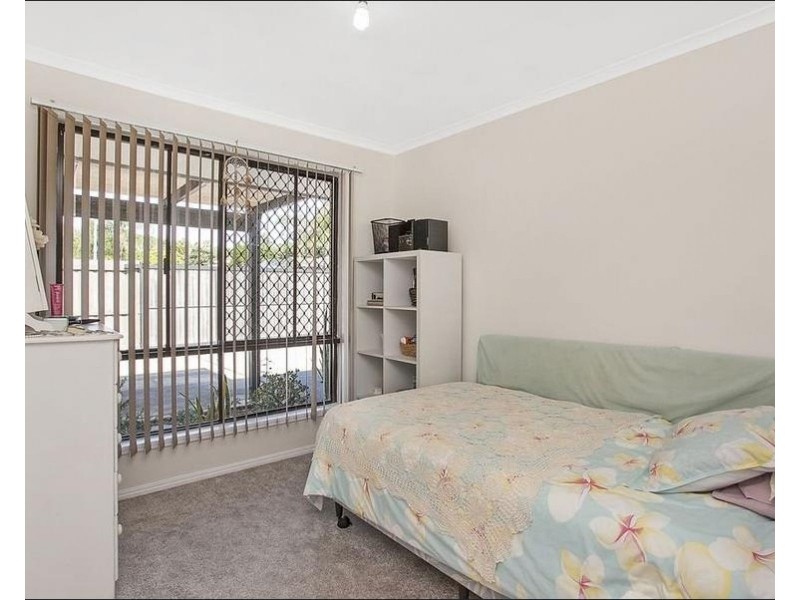7 Alexander Drive, Highland Park QLD 4211