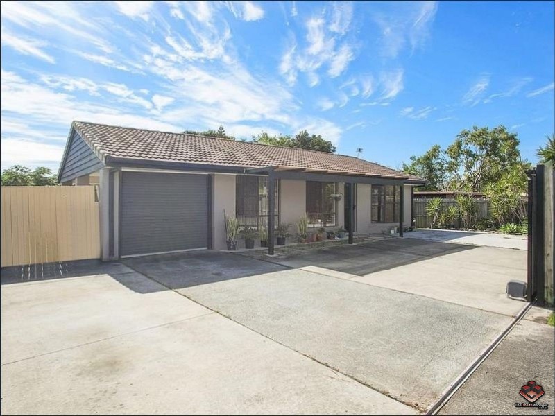 7 Alexander Drive, Highland Park QLD 4211