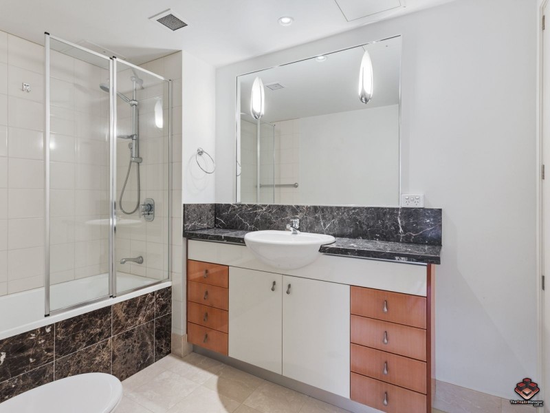 29/6 Merthyr Road, New Farm QLD 4005