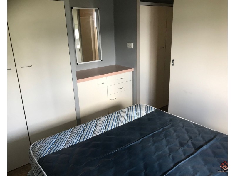 10 Holmead Road, Eight Mile Plains QLD 4113