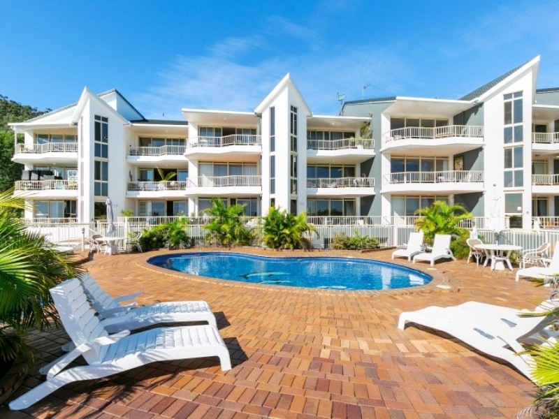 38 Duringan Street, Currumbin QLD 4223