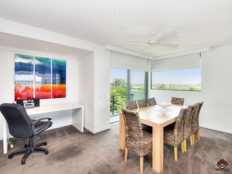 4401/323 Bayview Street, Hollywell QLD 4216