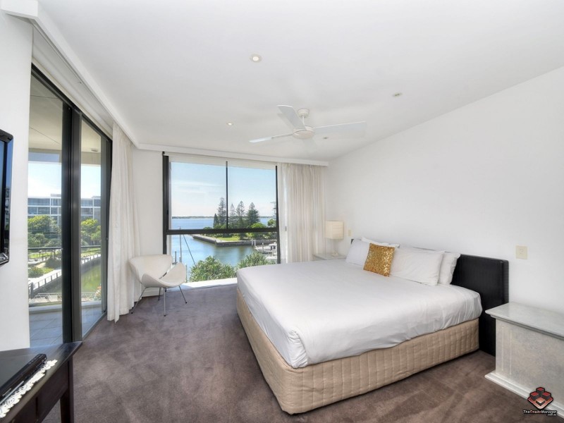 4401/323 Bayview Street, Hollywell QLD 4216