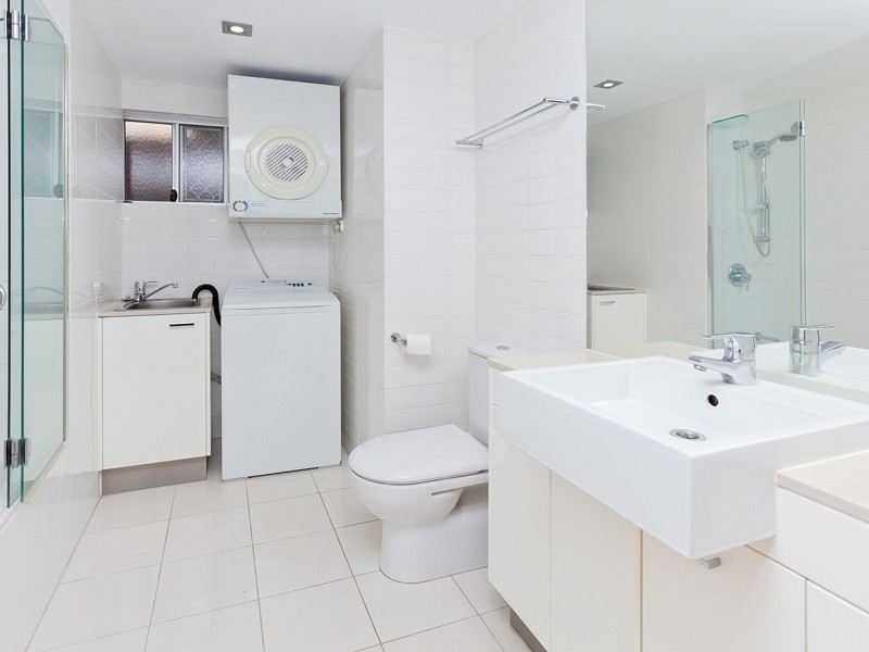 27 Store Street, Albion QLD 4010