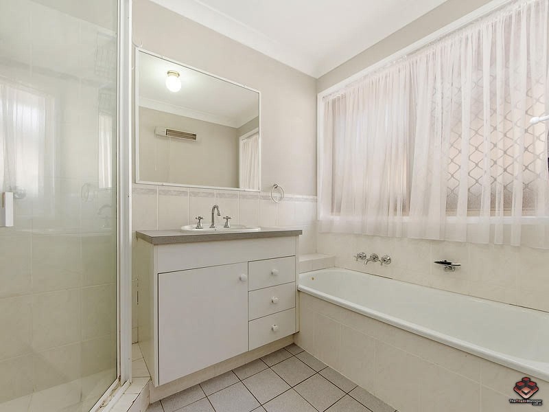 277 Benowa Road, Benowa QLD 4217