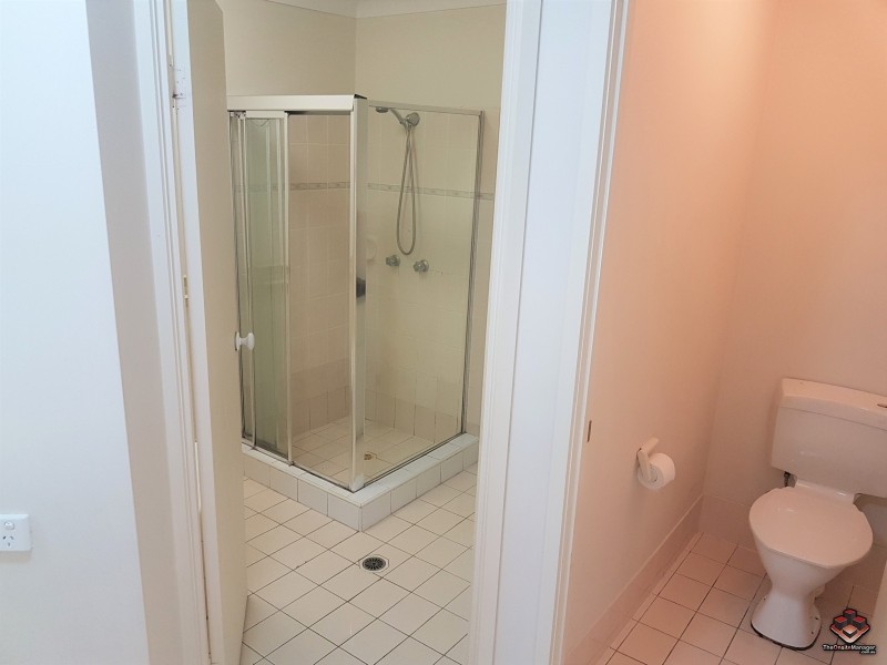 128 Benowa Road, Southport QLD 4215