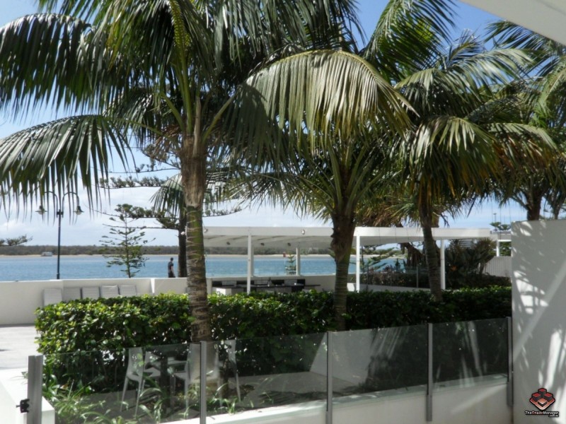 430 Marine Parade, Biggera Waters QLD 4216