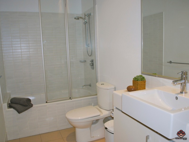 1 Ella Street, Newstead QLD 4006