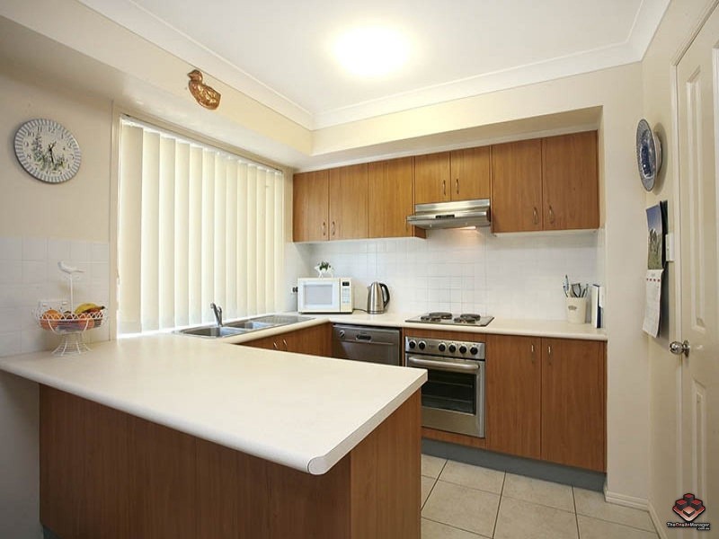 12 Suffolk Street, Wishart QLD 4122