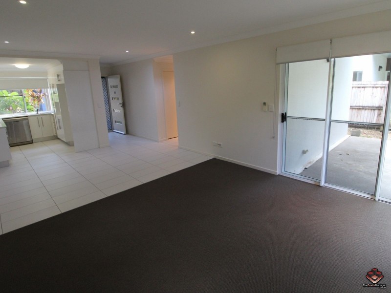65 Manooka Drive, Cannonvale QLD 4802