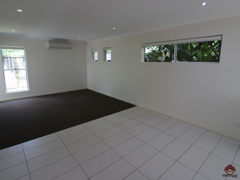 65 Manooka Drive, Cannonvale QLD 4802