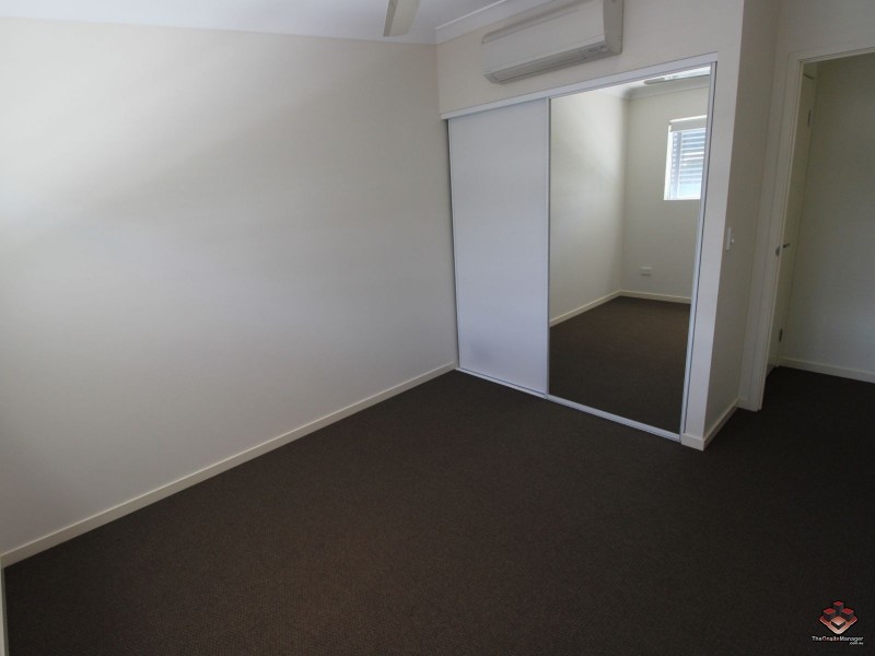 65 Manooka Drive, Cannonvale QLD 4802