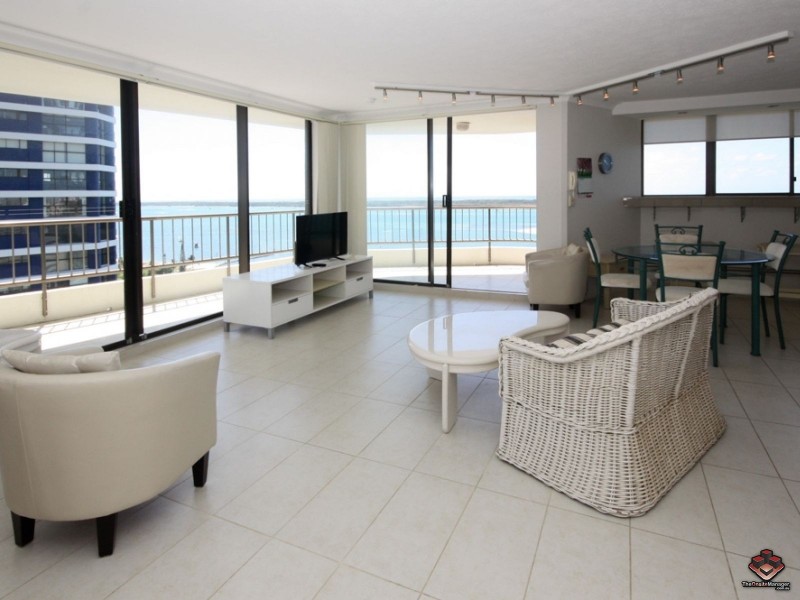 9 Bayview Street, Runaway Bay QLD 4216