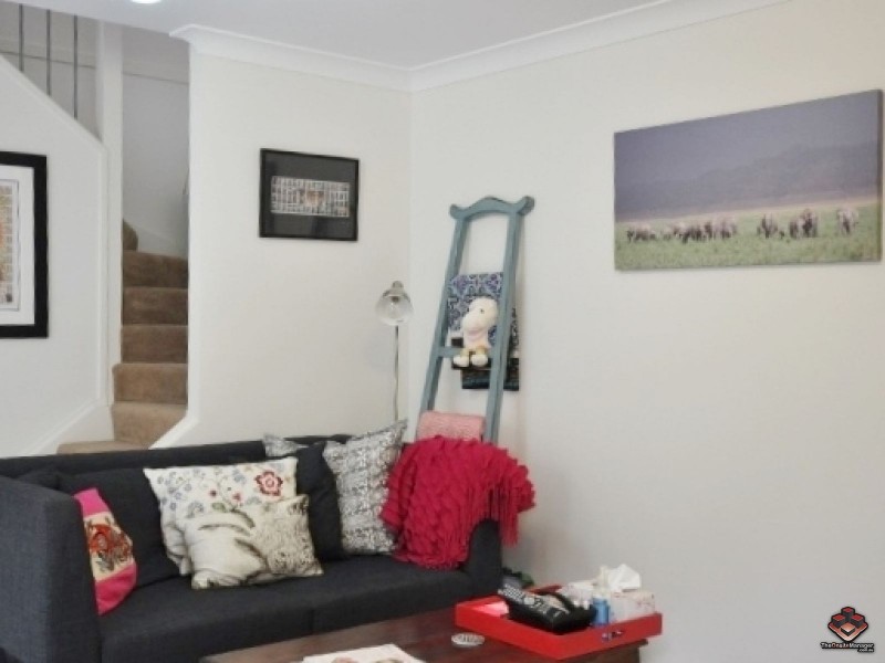 130 Jutland Street, Oxley QLD 4075