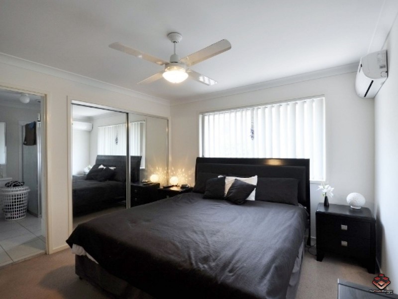 130 Jutland Street, Oxley QLD 4075