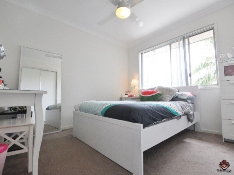 130 Jutland Street, Oxley QLD 4075