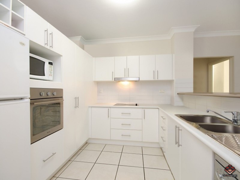 21/42 Warburton Street, North Ward QLD 4810